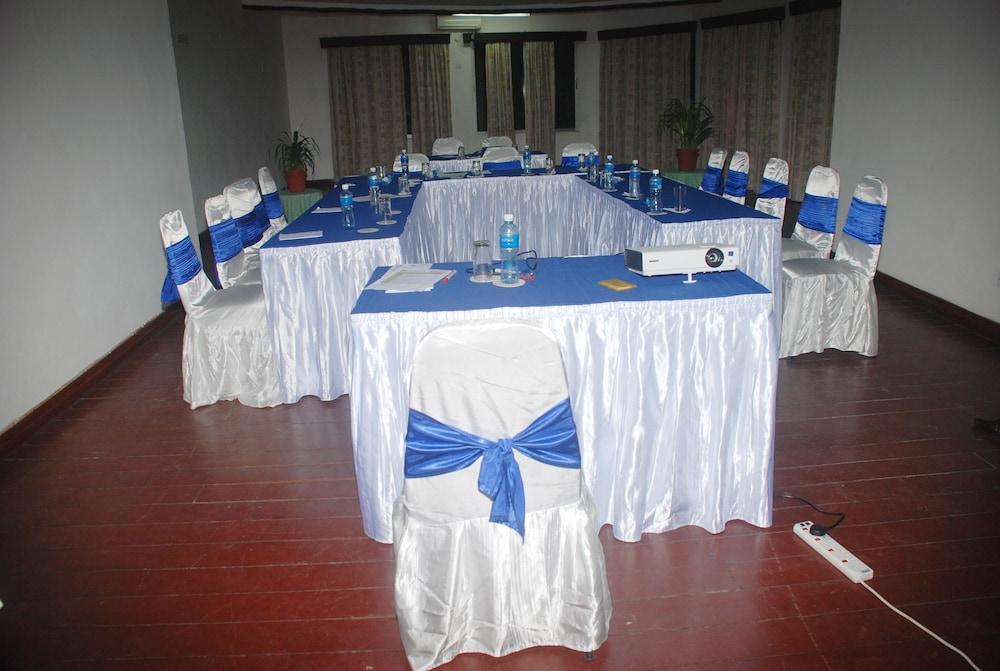 Bamburi Beach Hotel المظهر الخارجي الصورة
